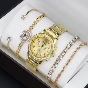 Moda Casual señoras relojes de diamantes conjunto de regalo de joyería pulsera de diamantes de imitación de cristal conjunto de reloj de cuarzo para mujeres niñas al por mayor - Product Image 1
