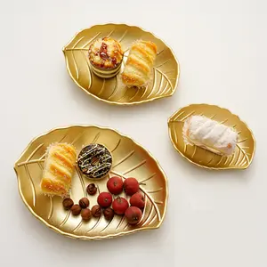 Ahşap tepsi basit İskandinav aperatifler şeker tabağı oturma odası masası saklama kabı yaratıcı altın yaprak/ananas şekli coaster