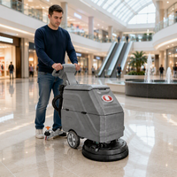CleanHorse H20 Hochleistungs-Lagerhallen-Bodenreinigungsmaschine Kommerzielle Batteriebetriebene Maschine für die Reinigung von Logistikzentren