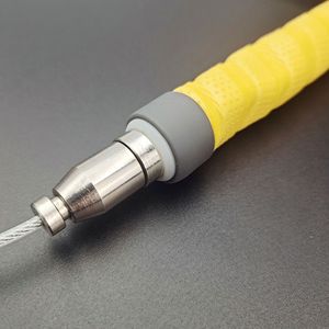 Cuerda para saltar profesional de alambre de acero con cinta de agarre amarilla brillante para fitness y moldeamiento corporal, equipo de ejercicio para hombres - Product Image 1