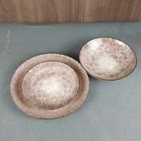 Service de table en porcelaine de luxe 18 pièces, style européen, assiettes à dîner, impression tampon, vente chaude