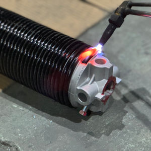 Ressort de torsion à extrémité plate, longueur personnalisée, haute résistance, pour porte industrielle, en acier tréfilé à froid - Product Image 1