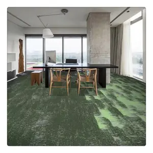 Piastrelle Oem tappeto per ufficio 50x50cm tappeto di alta qualità 100% Pp PVC quadrato basso pila 100% Nylon 400g o 550g/sqm