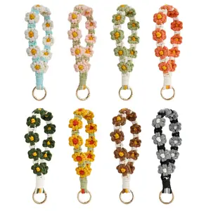 Colorful Handmade Daisy Flower Macrame Keychain Woven Wristlet Bracelets Keychain For Women