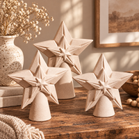 Sculpture d'étoile en céramique beige, objet décoratif géométrique pour la décoration moderne de la maison et la présentation sur table