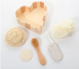 Set Regalo Spa per Casa per Donne, per Corpo, Schiena, Gambe e Piedi, per Compleanni e Altre Occasioni, per Relax, Articoli da Toilette di Qualità - Product Image 6