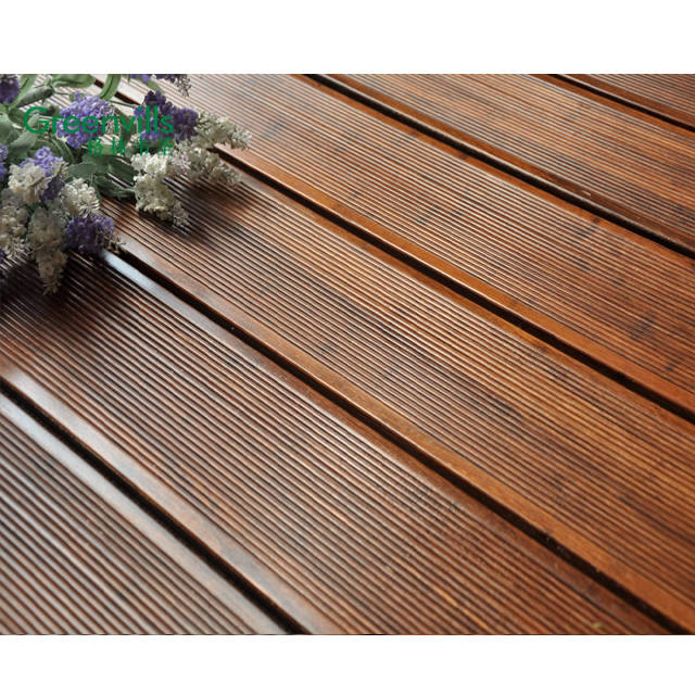 Platelage en bambou naturel