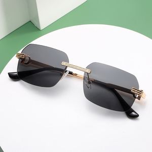 Lunettes de soleil aviateur rétro tendance avec logo personnalisé, verres dégradés en alliage, sans monture, petites lunettes carrées pour hommes et femmes - Product Image 2