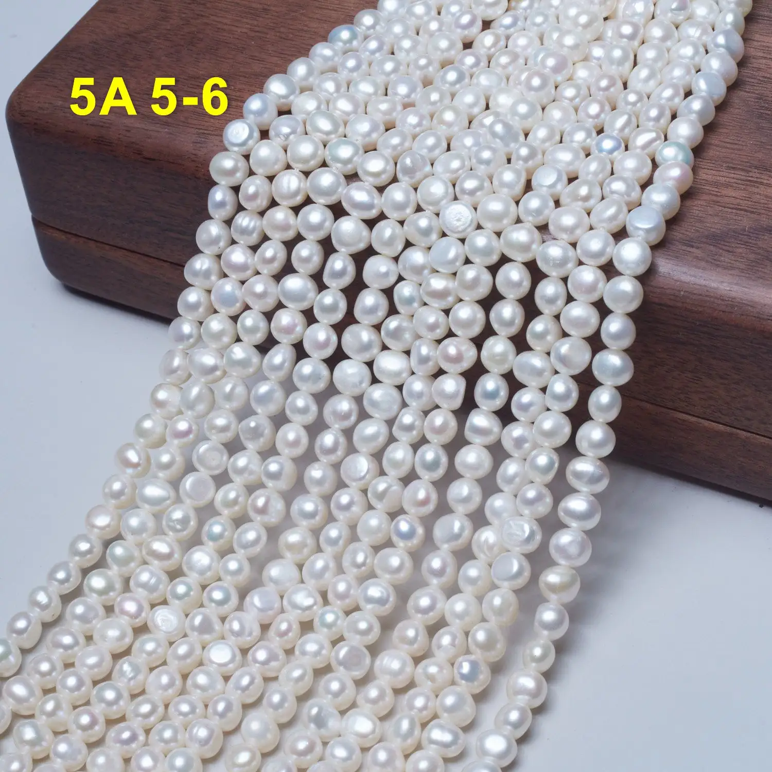 Perle di perle sciolte 5-6mm 5A perle barocche all'ingrosso cina filo di perle d'acqua dolce