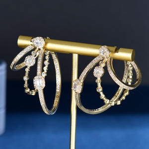 HIBRIDE Luxo Banhado A Ouro Três Círculo Bling Cubic Zirconia Grande Rodada Geométrica Triplo Hoop Brincos para Mulheres E-1076 - Product Image 3