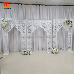 Arco de Boda Blanco Personalizado de Fábrica SMOOTH, Desmontable, Estilo Moderno, Real y Vintage, con Patrón de Tallado Hueco, Soporte para Fondo, Nuevo - Product Image 6