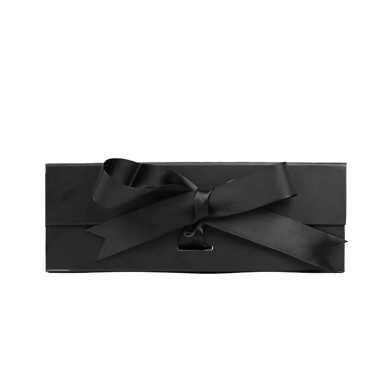 अंडरवियर महिलाओं के पैकेजिंग बॉक्स के लिए कस्टम लोगो रंग शिपिंग फोल्डिंग चुंबकीय उपहार बॉक्स