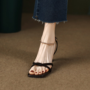 <span class=keywords><strong>Sandales</strong></span> élégantes à talons aiguilles en cuir souple à bout ouvert pour <span class=keywords><strong>femme</strong></span> – Nouveauté été, polyvalentes, à bout carré, pour l'extérieur, <span class=keywords><strong>sandales</strong></span> et mules - Product Image 4