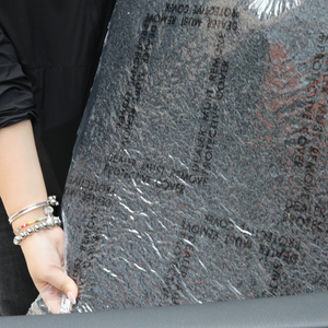 自動接着PE保護フィルムロール自動車用ソフト防湿カーペットプロテクタープラスチック床マットケアアクセサリー - Product Image 3