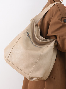 Fashion New Designer Crossbody <b>Bags</b> High Quality PU Leather Shoulder Messenger <b>Bag</b> Casual Totes Luxury Women Handbags and Purses - Product Image 4