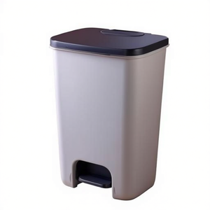 Pattumiera con Pedale in Plastica Grigia 40 L per Rifiuti Domestici - Product Image 2