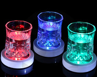 Sous-verre LED ABS activé par le poids, alimenté par piles, 7 couleurs RGB, pour mariage, fête, célébration
