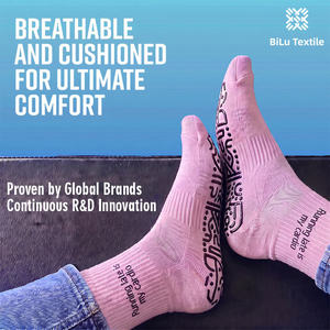 Chaussettes de yoga et de pilates personnalisées BiLu pour femmes, antidérapantes, respirantes, en coton, pour la barre, l'entraînement, le studio et le fitness - Product Image 1