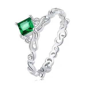 High Quality Emerald Zircon Openwork Wedding Engagement Ring In Sterling Silver