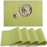 Nouveaux sets de table rectangulaires en PVC Teslin, très demandés, au design minimaliste et haut de gamme, parfaits pour les tables à manger et comme sous-verres.