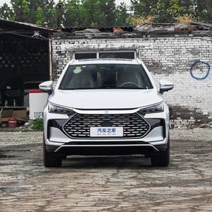 Vehículos de nueva energía BYD Tang EV 2024 4WD 730km Tang Ev 2024 Honor Edition 180 km/h BYD Coche eléctrico Precio Hecho en China - Product Image 1