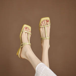 Chanclas de nuevo estilo, modernas y versátiles, fáciles de poner con punta descubierta, suela de cuero genuino, chanclas de estilo femenino. - Product Image 5