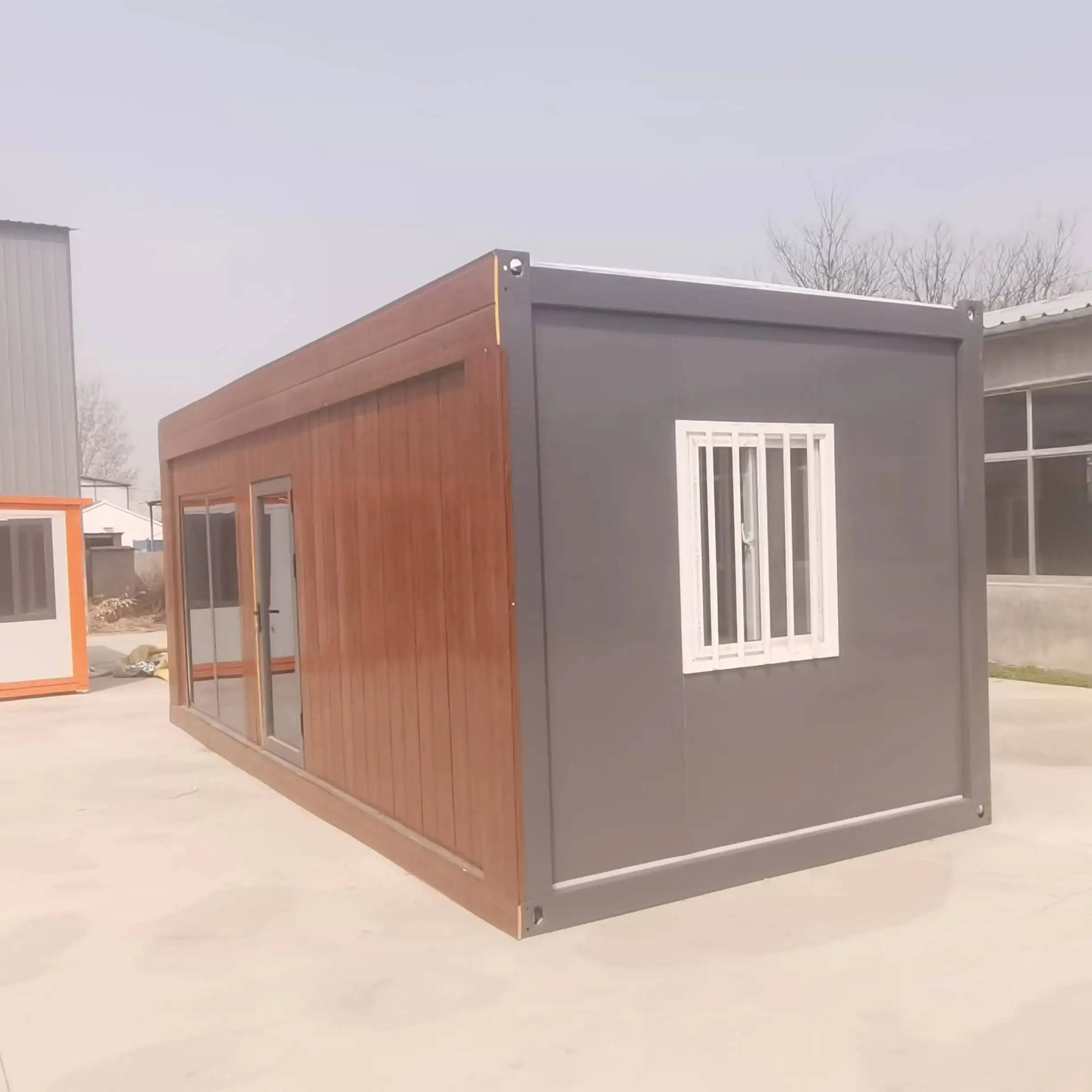 2 Verdiepingen Container Huis Met 3 Slaapkamer Gegalvaniseerd Staal Prefab Huis Gepersonaliseerd Ontwerp Voor Hotel Gebruik