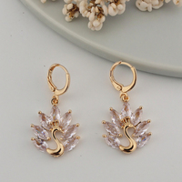 Nouvelles boucles d'oreilles créoles vintage en laiton doré avec zircons pour femme, design tendance, fabriquées en Chine, idéales pour un anniversaire
