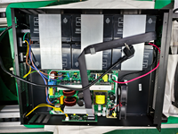 Onduleur en ligne HF 3KVA 3000VA 2.7kW, montage en rack 19 pouces 2U, transfert 0ms, 90-285Vac, onde sinusoïdale, batterie 72V