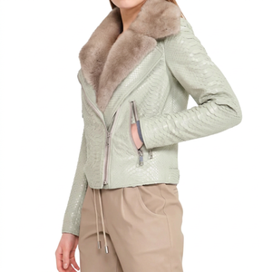 Chaqueta de Motociclista Personalizada para Mujer, de Cuero Vacuno, con Cuello Camisero, Cuero Genuino, Doble Botonadura, Relleno de Algodón - Product Image 1