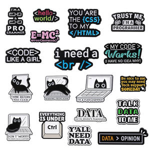 Set di Spille in Lega a Tema Programmazione, Pin Smaltati in Metallo con Tastiera e Codice, Regalo per Appassionati di Informatica, Collezione IT in Nichel Nero - Product Image 3