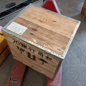 Sıcak satış otomatik Cnc ayna fotoğraf çerçevesi çerçeve montaj makineleri fotoğraf çerçevesi kesme köşe tırnak köşe makinesi - Product Image 6