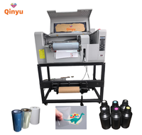 Imprimante d'étiquettes DTF à jet d'encre UV automatique Qinyu A3 30 cm avec 2 têtes d'impression XP600 pour cartes, tubes et utilisation rouleau-à-rouleau