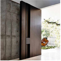 Porte d'entrée principale de villa de luxe sur mesure, double ouverture avec panneau de verre cintrée, design antique