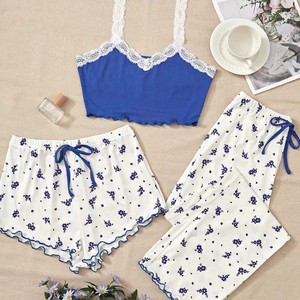 Conjunto de Pijama Floral Sexy para Mulheres, Calças Curtas com Alças para o Verão, Conjunto de Três Peças de Roupas Confortáveis para Mulheres - Product Image 3
