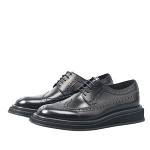 Chaussures en cuir véritable pour hommes, de luxe, de haute qualité, tendance, décontractées, à la mode, à semelle épaisse, légères, en vente - Product Image 1