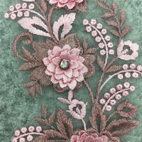 Motif brodé floral 3D en maille bleu et or, applique de col en dentelle perlée à la main pour la décoration de vêtements formels et le bricolage (vente en gros)
