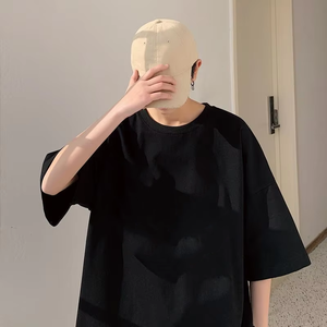 Camisetas personalizadas en línea camiseta de media manga logotipo personalizado diseño de cuello redondo holgado camiseta para hombres - Product Image 2