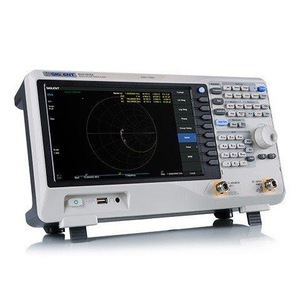 Analyseur de spectre et de réseau vectoriel SVA1015X, 9 kHz à 1,5 GHz, interface USB, écran 7 pouces, analyseur RF pour usage en laboratoire - Product Image 1