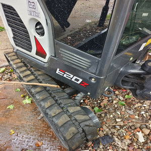 Miniescavatore E20z di Alta Qualità con Motore Giapponese, Escavatore Compatto Idraulico, Attrezzatura da Costruzione Usata con Poche Ore - Product Image 6