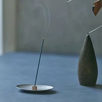 Porte-encens BECORA Mini Cube en laiton massif, laiton satiné mat, porte-encens pour bâtonnets d'encens, décoration aromathérapie pour la maison
