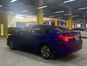 Autos Usados en Venta 2019 Bentian Crider 180 Turbo Sedán de Gasolina a Bajo Precio CVT Vehículo de Exportación - Product Image 4