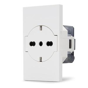 Prise murale Schuko ZEN Line 2P+T 16A blanche - Product Image 1