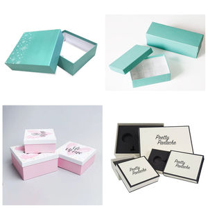 Scatole di Cartone Rigido di Lusso Personalizzate a Due Pezzi, Riciclabili, Dimensioni Personalizzate, Scatola Regalo Quadrata con Coperchio e Base per Abbigliamento - Product Image 1