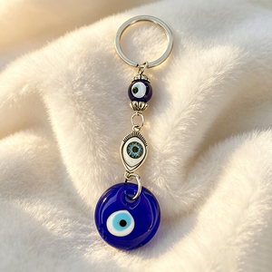European American Fashion Devil Eye Key Ring Electroplated Blue‑Eyed Alloy Pendant Portable Luggage Charm Custom Alloy Keychain - Product Image 3