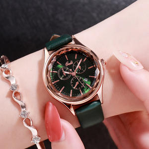 Montre à bracelet en cuir pour femmes populaire, design à trois aiguilles, montre à quartz décontractée pour étudiants - Product Image 2