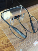 Earphone Gantung Leher Nirkabel Magnetik Model Baru IPX4 Tahan Air untuk V5.3 Kontrol Volume Lebih dari 20 Jam