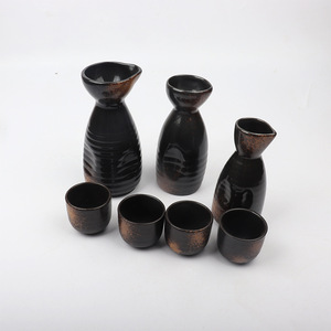 Ensemble de verres à saké japonais de haute qualité, design classique, ensemble de cadeaux pour boissons, 50 ml, ensemble de bouteilles à saké pour restaurant - Product Image 1