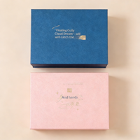 Boîte cadeau pliable en carton, portable et idéale pour les voyages, avec fermeture magnétique, conception à plat pour un rangement facile, impression couleur intégrale