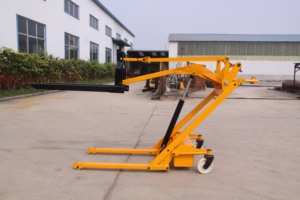 Chất lượng cao Mini Tay tời ngã ba thang máy bảng 500kg Công suất thủy lực Stacker hgtp. <span class=keywords><strong>LT</strong></span> Lift <span class=keywords><strong>TG</strong></span> mô hình 80x950 mét - Product Image 4